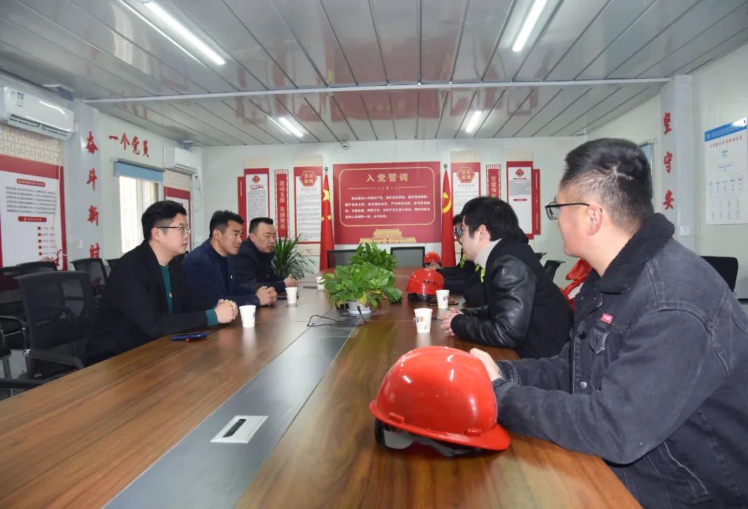 新春慰問暖人心 蘇州中設(shè)北河涇幼兒園項目留蘇過年搶工期